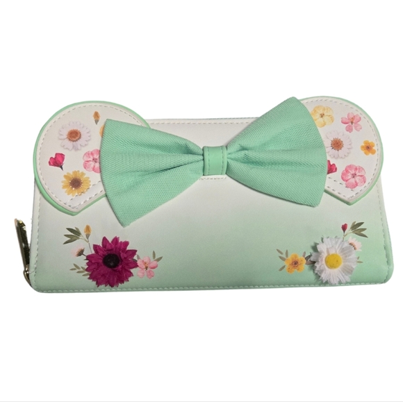 Loungefly Minnie Mouse Pressed Flower Wallet - Picture 1 of 10